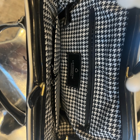 Vintage Liz Claiborne accessories hand bag black piped in white 10 by 12 - Picture 6 of 11